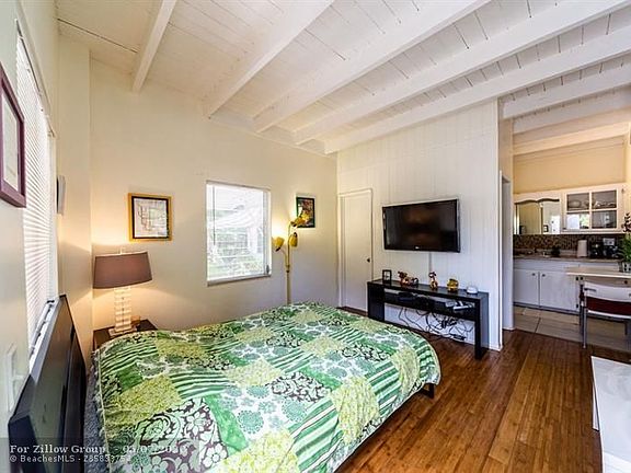 2nd image of 1607 NE 32nd St #2