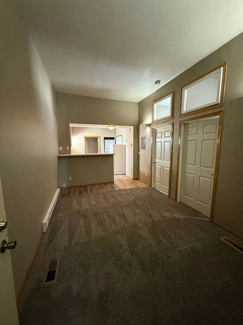 117 Cherry St — Photo 2