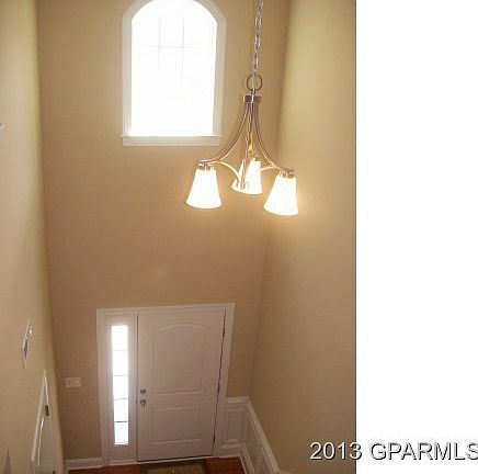2nd image of 2340 A A Dovedale Drive
