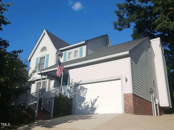 7316 Massachusetts Ct, Raleigh, NC 27615