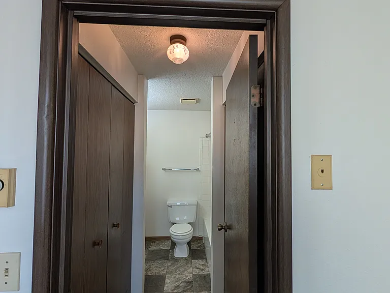 Southview Apartments — Photo 19