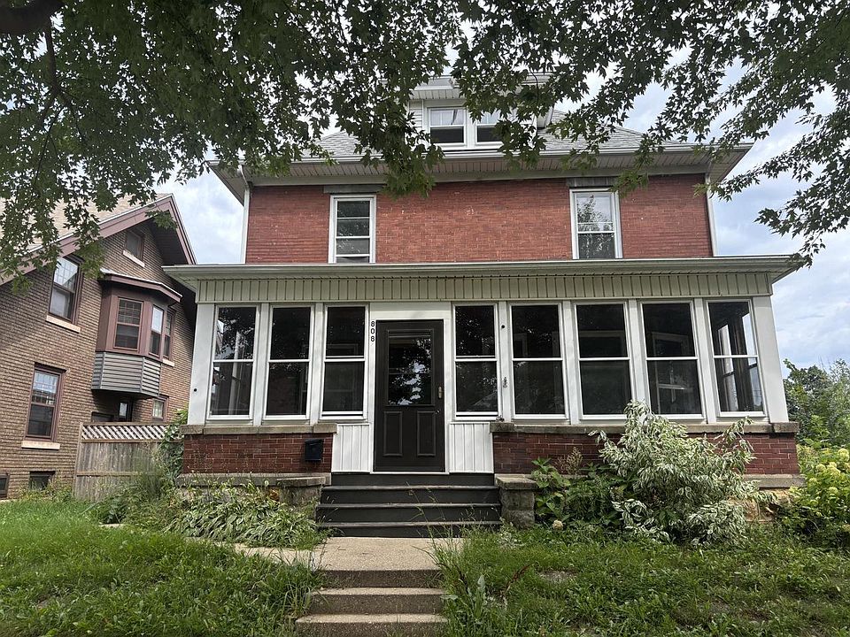 1st image of 808 17th AVENUE