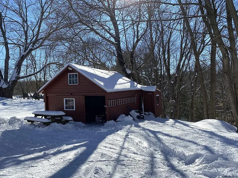 365 Stage Rd — Photo 11