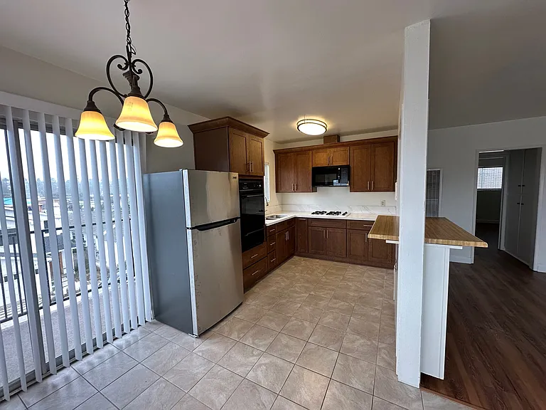 840 Haverford Ave #7 — Photo 10