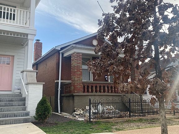 3rd image of 5218 Wilson Ave