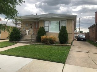 8545 S Komensky Ave, Chicago, IL 60652