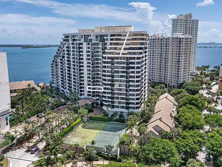 520 Brickell Key Dr #A710 — Photo 39