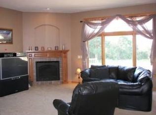 4223 Palm Garden Ct, New Franken, WI 54229