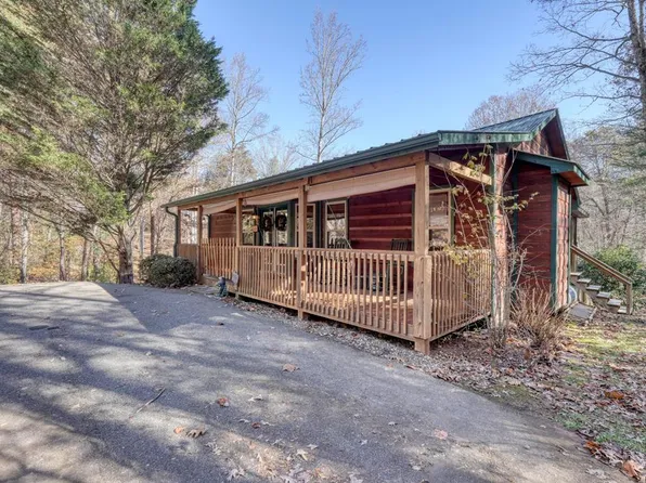 518 Rizzitello Ln, Blairsville, GA 30512
