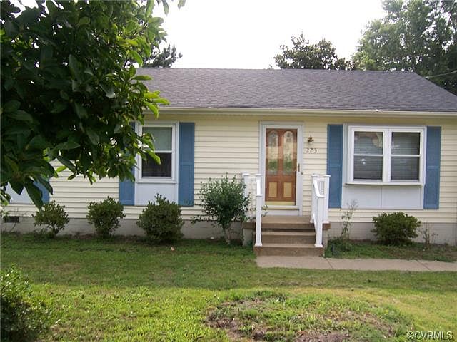 1st image of 223 Forest Ave