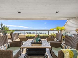 2250 Folkestone Way #33, West Vancouver, BC V7S 2X7