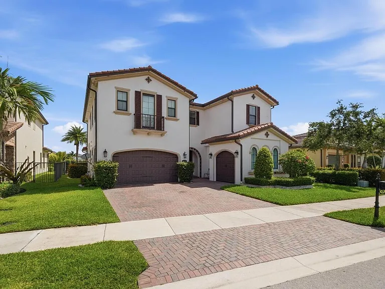 11415 Watercrest Cir E — Photo 3