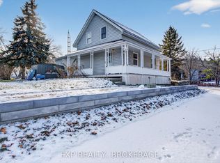 4 Water St, Rideau Lakes, ON K0G1V0