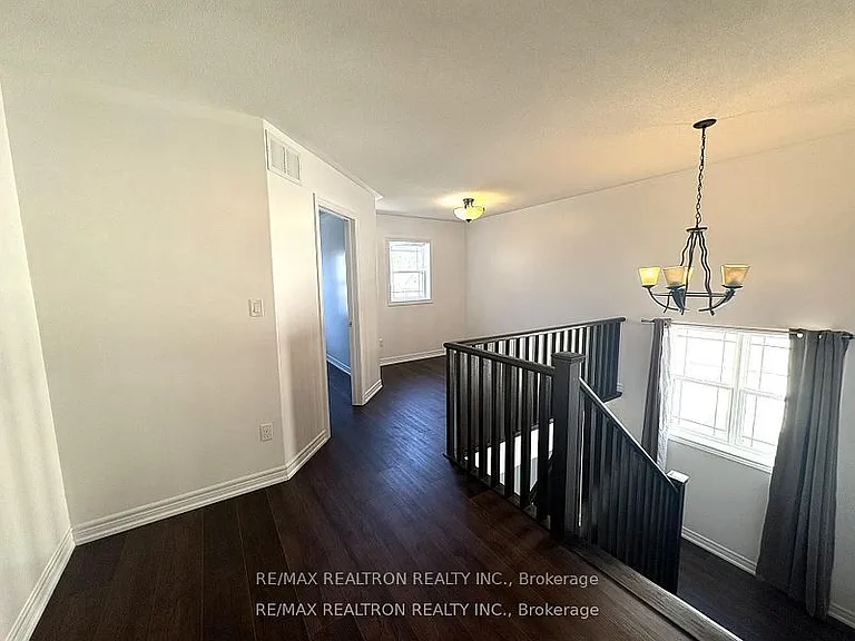 132 Bowen Dr — Photo 7