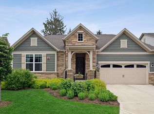 1318 Garden View Dr, Vernon Hills, IL 60061