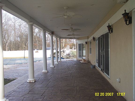 4th image of 1721 Tall Oak Ln