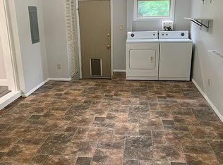 161 Cherry Ln, Pikeville, KY 41501