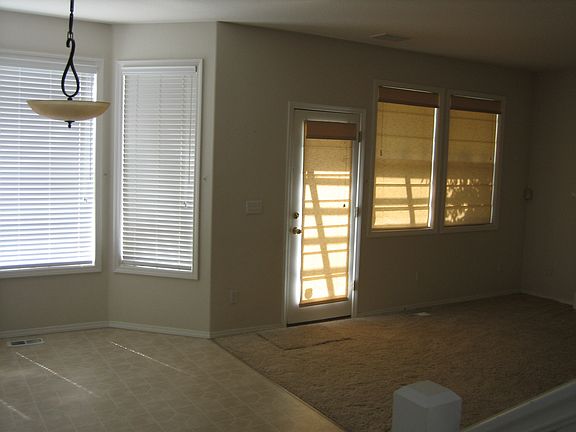 4th image of 18819 SE 22nd Cir