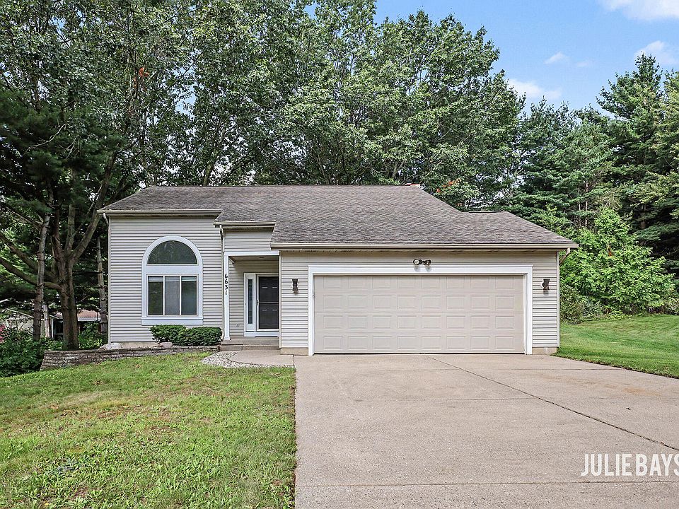 1st image of 6631 Runway Ct SW