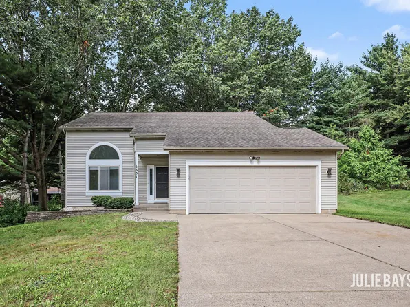 6631 Runway Ct SW, Byron Center, MI 49315