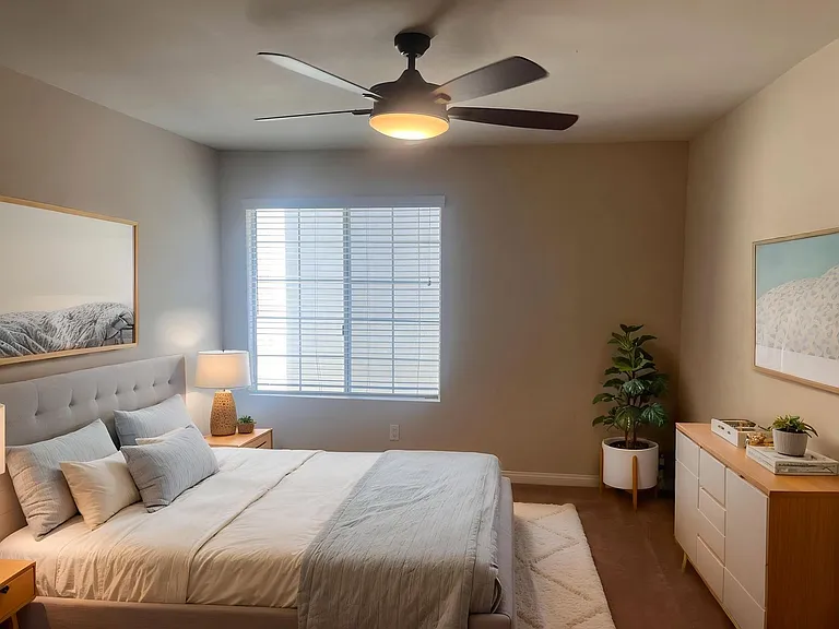 21550 Burbank Blvd #312 — Photo 7
