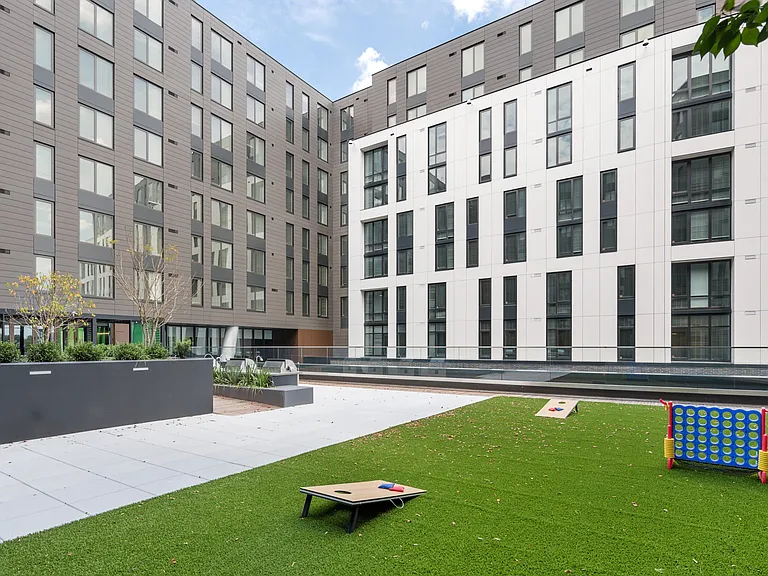 Union on Knox - Student Housing — Photo 23