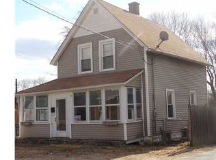 36 Dunham St, Norwich, CT 06360