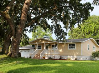 159 Lake Shore Dr E, Palm Harbor, FL 34689