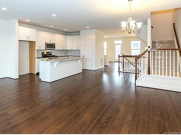 2nd image of 5424 Hickory Place Way #5E
