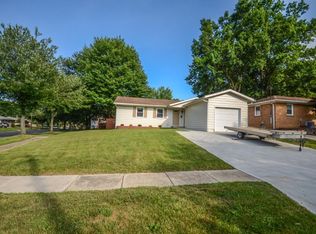 1103 Endicott Dr, Akron, OH 44313