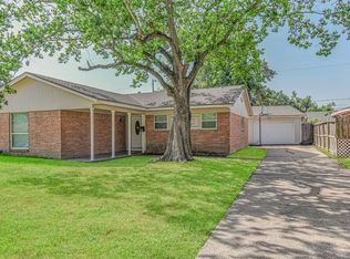 1125 Alice Ln, Deer Park, TX 77536