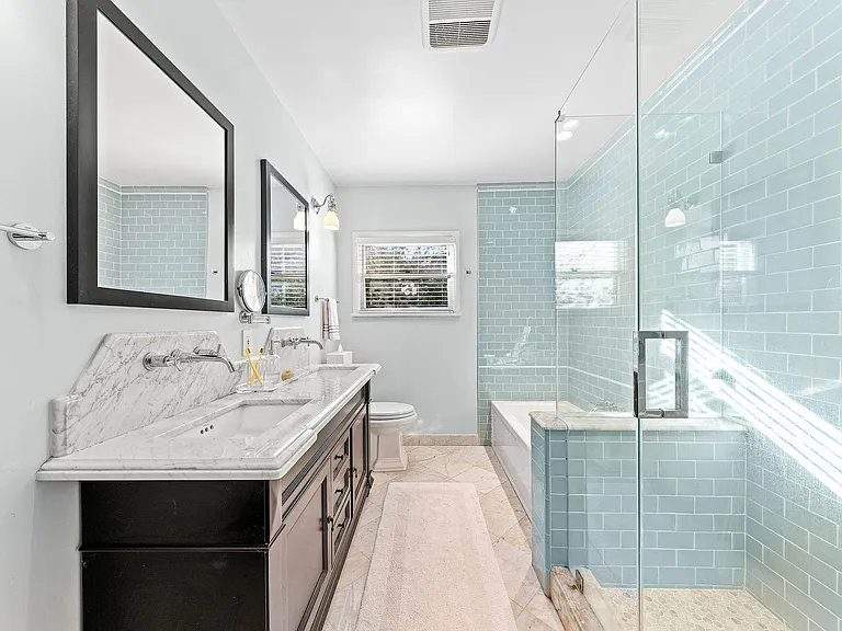 6160 San Vicente Blvd — Photo 12