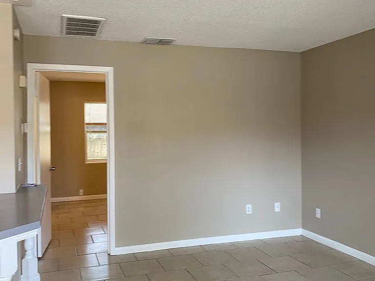 3028 Robert Ave #F — Photo 6