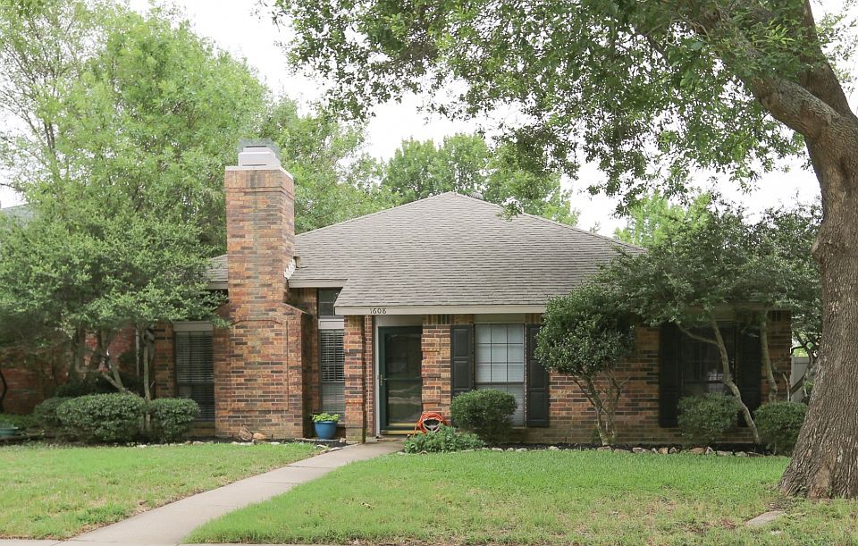 1st image of 1608 Urbana Cir