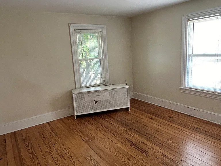 308 & 310 S 5th St #310 — Photo 7