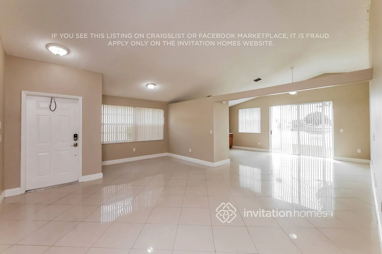 1544 NW 158th Ave Pembroke Pines, FL 33028 — Photo 3