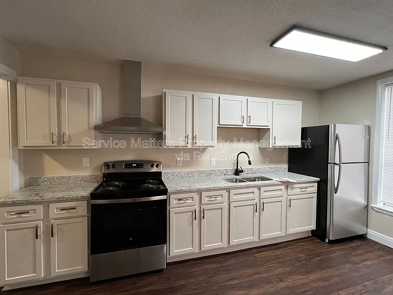 1106 Martin Luther King Dr #A — Photo 5