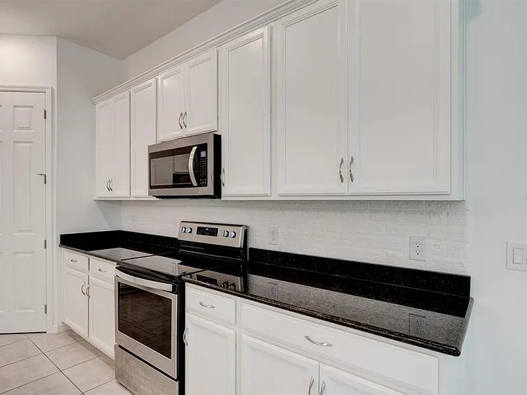 14704 Seton Creek Blvd — Photo 20