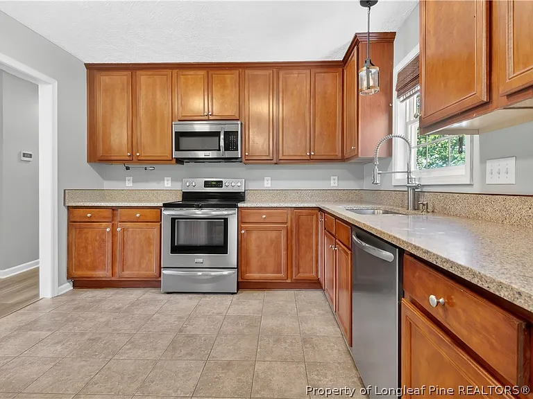 278 Oakmont Dr — Photo 9