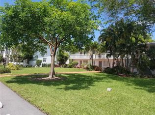188 Ellesmere #188-D, Deerfield Beach, FL 33442