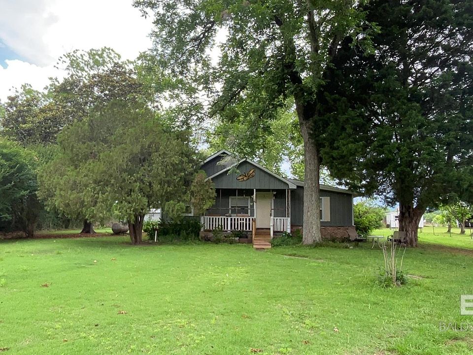1st image of 45835 Phillipsville Rd