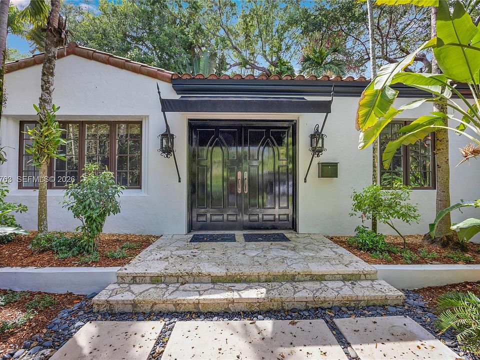 1st image of 3820 Braganza Ave