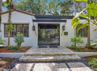Utopia, Miami, FL 33133