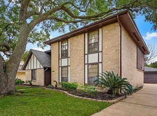 3006 Green Fields Dr, Sugar Land, TX 77479