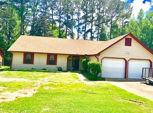331 Woodcliff Dr, Jackson, MS 39212