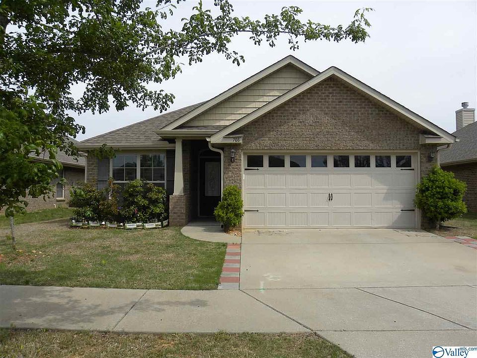 1st image of 708 Oak Cove Ln NW
