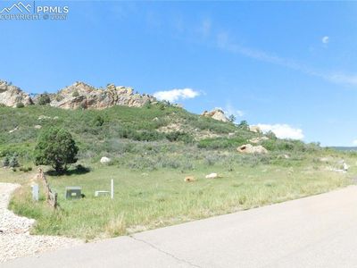5760 Country Club Dr, Larkspur, CO, 80118