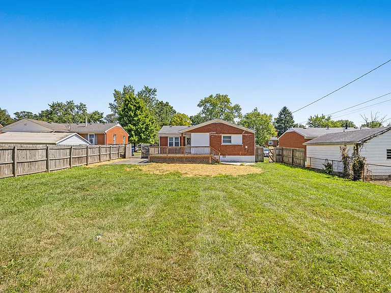 604 Hi Crest Dr — Photo 21