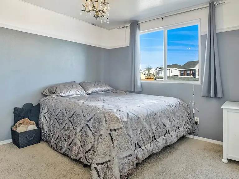 7040 Auburn Hills Ct — Photo 20
