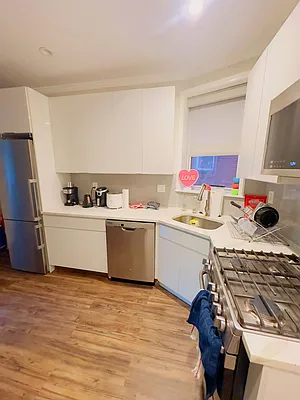 Rented by Point NYC | media 15